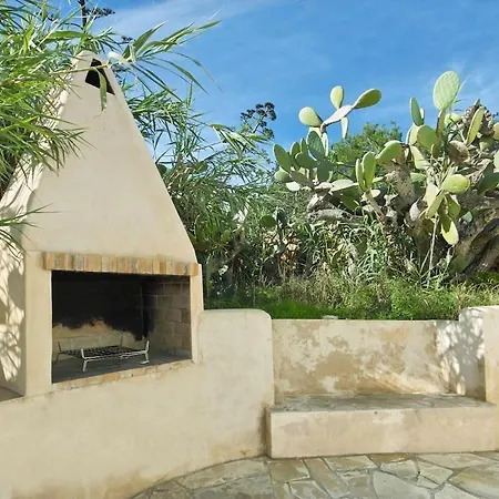 Villa Colonial Wifi, Private Swimmingpool, Aircon Es Cubells